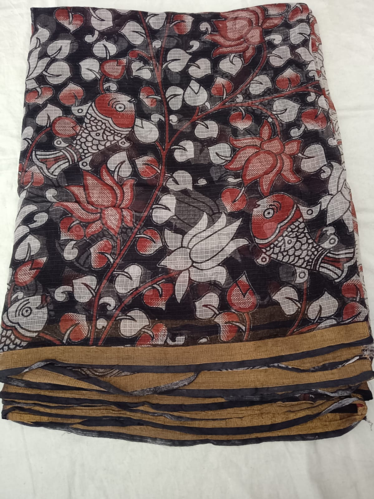 Eco Cotton Saree – Kalamkari Fish & Bloom Pattern