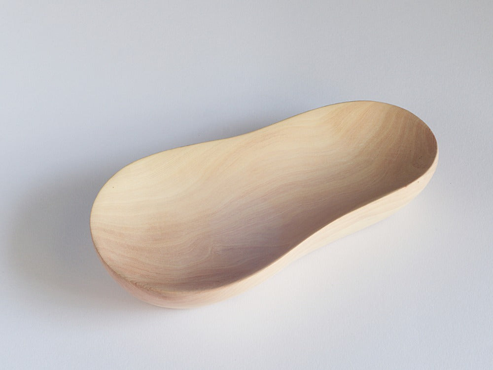Pebble-shaped curvy bowl 