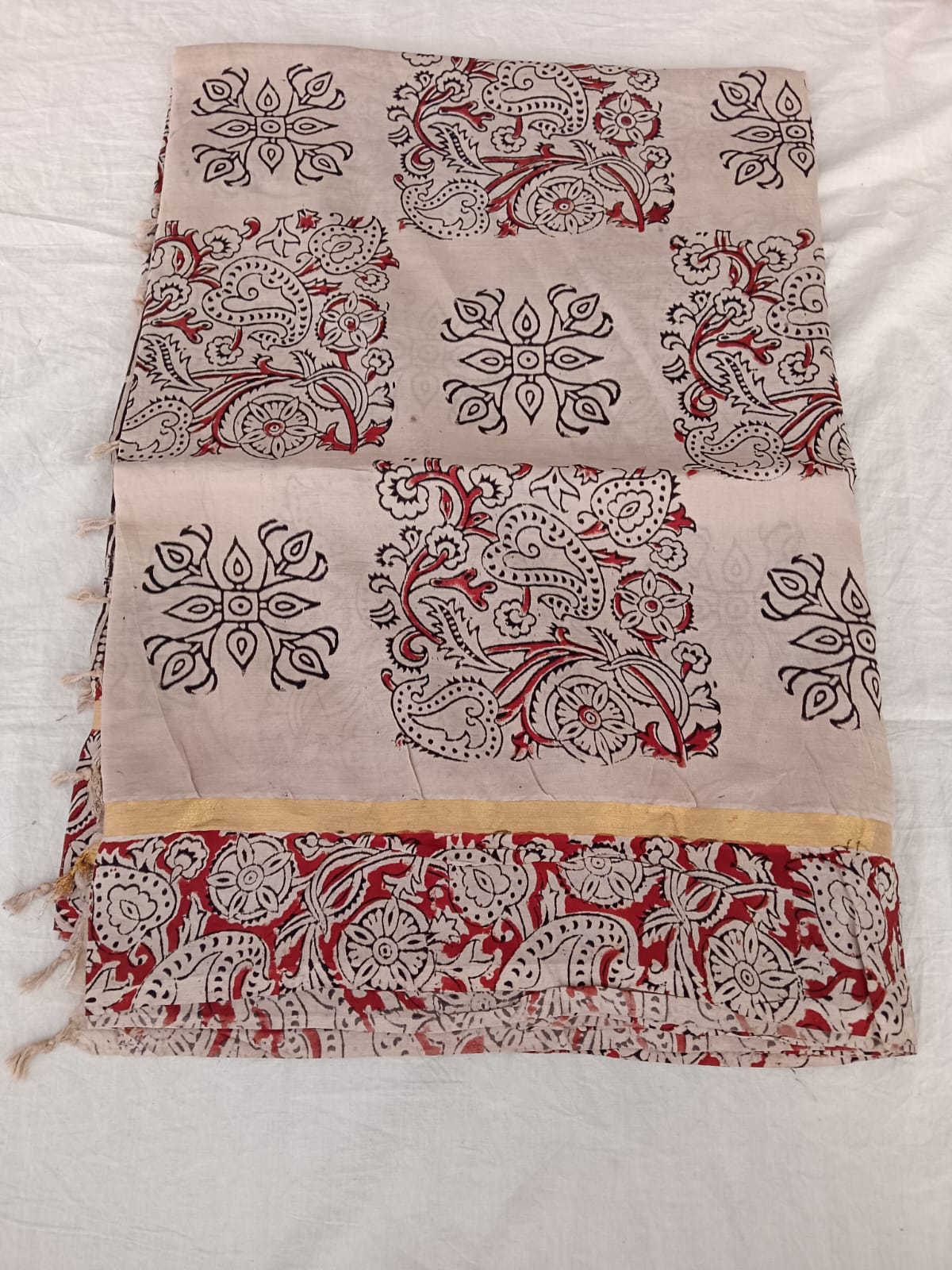 Vintage Charm Silk Saree